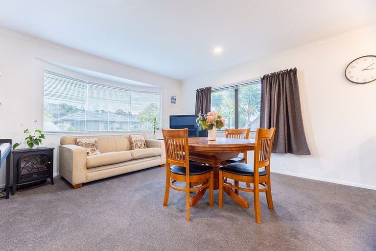 Photo of property in 130 Weggery Drive, Waikanae Beach, Waikanae, 5036