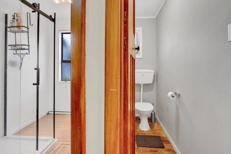 Photo of property in 32 Leicester Street, Patea, 4520