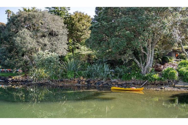 Photo of property in 34 Rangitane Loop Road, Kerikeri, 0294