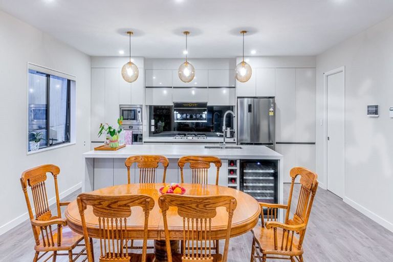 Photo of property in 48 Eighth View Avenue, Beachlands, Auckland, 2018