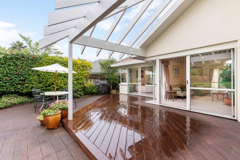 Photo of property in 19 Bronte Place, Somerville, Auckland, 2014