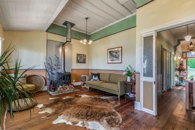 Photo of property in 42 Church Street, Devonport, Auckland, 0624
