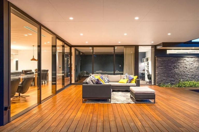 Photo of property in 43 Kingcraft Drive, Prebbleton, Christchurch, 7676