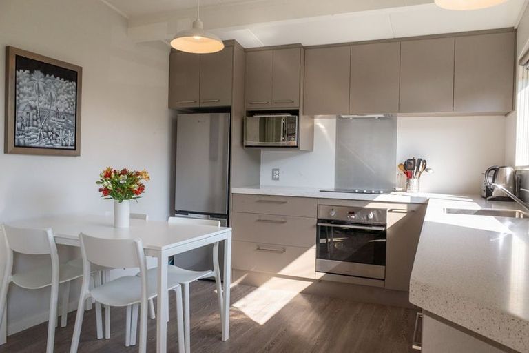 Photo of property in 1/64 Abberley Crescent, St Albans, Christchurch, 8014