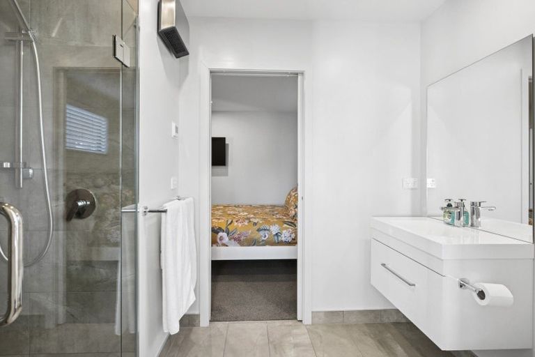 Photo of property in 9 Mount Creighton Crescent, Wanaka, 9305