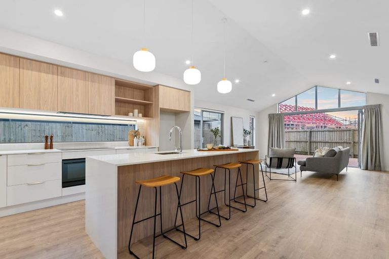 Photo of property in 7 Eyles Street, Marshland, Christchurch, 8083