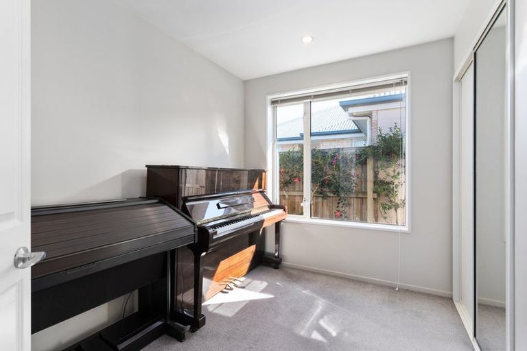 Photo of property in 2/280 Halswell Road, Halswell, Christchurch, 8025