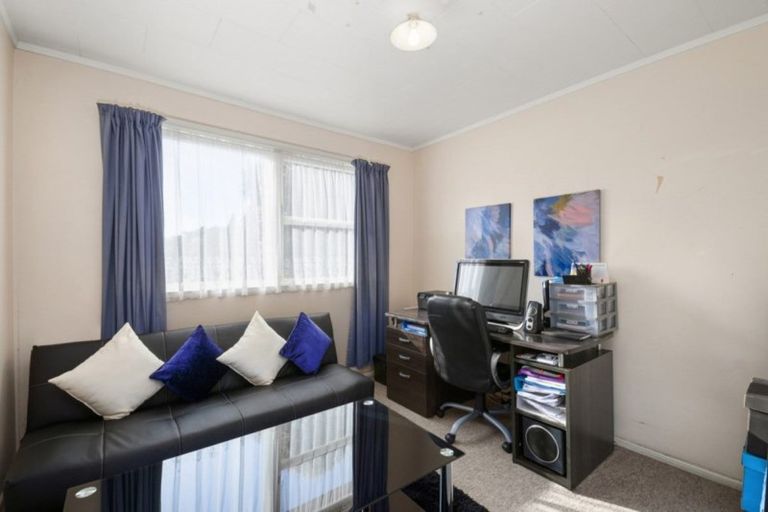 Photo of property in 52 Richmond Avenue, Richmond Heights, Taupo, 3330