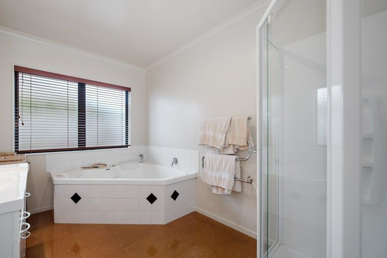 Photo of property in 1 Rembrandt Terrace, Huntington, Hamilton, 3210