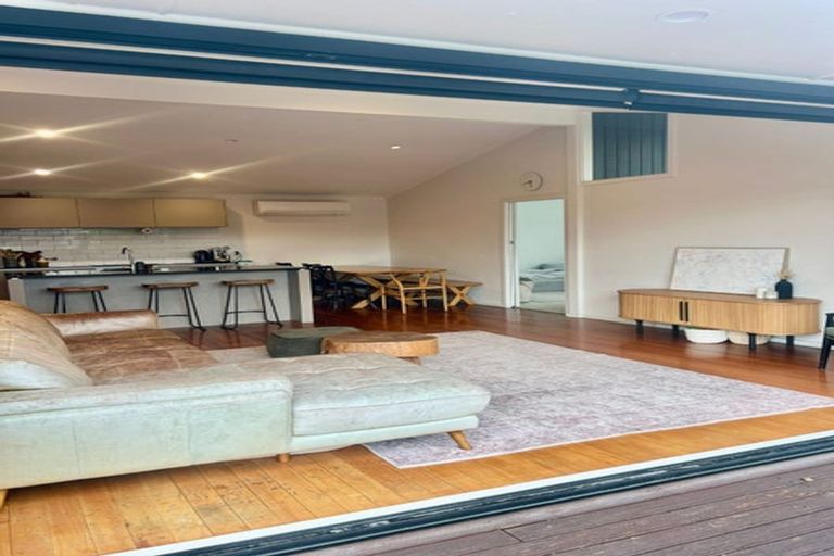 Photo of property in 2 Otaki Place, North New Brighton, Christchurch, 8083