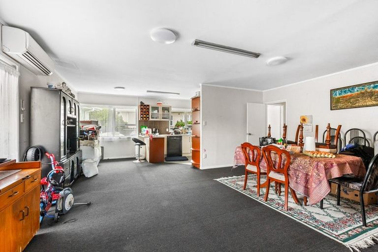 Photo of property in 5 Bittern Place, Henderson, Auckland, 0610