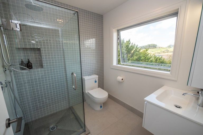 Photo of property in 1 Lori Lane, Coopers Beach, 0420