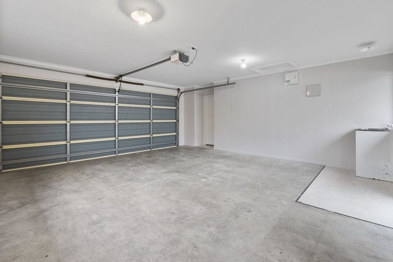 Photo of property in 426 Featherston Street, Palmerston North, 4414