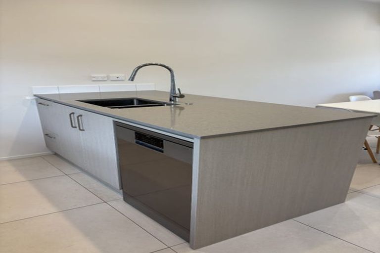 Photo of property in 8 Brookview Drive, Flat Bush, Auckland, 2019