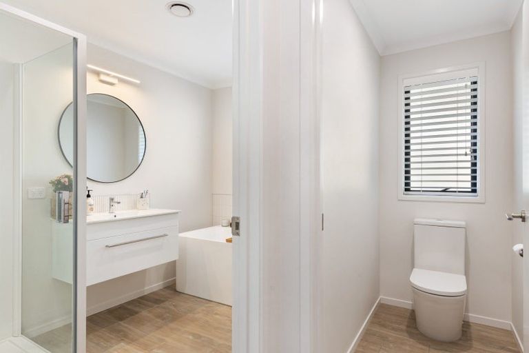 Photo of property in 8 Manakohi Street, Spotswood, New Plymouth, 4310