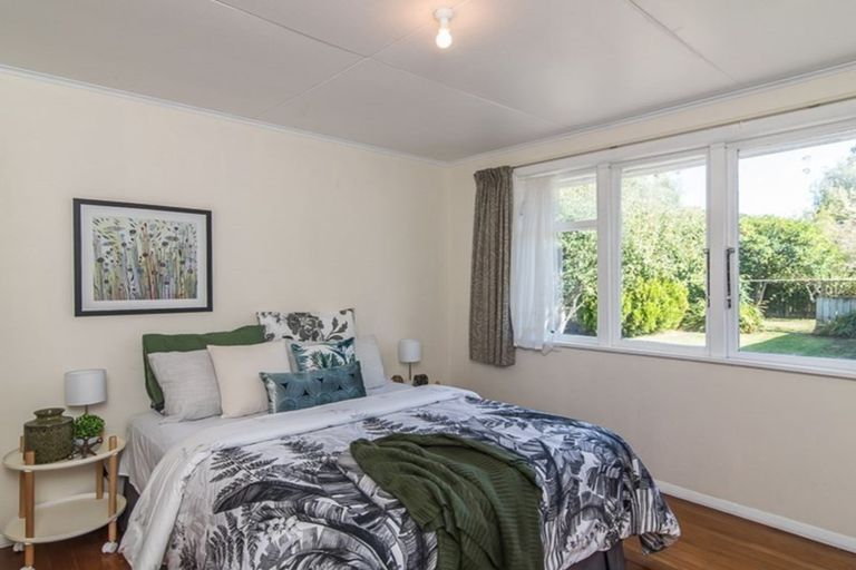 Photo of property in 11 Maire Street, Otaki, 5512
