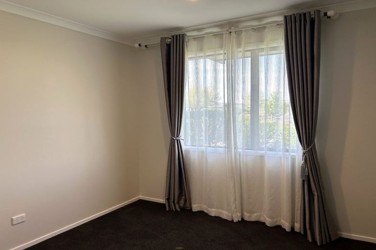 Photo of property in 19 Lawrence Drive, Rolleston, 7614