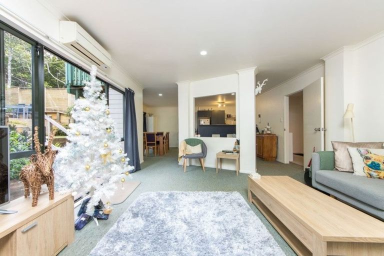 Photo of property in 6/86 Kauri Road, Birkenhead, Auckland, 0626