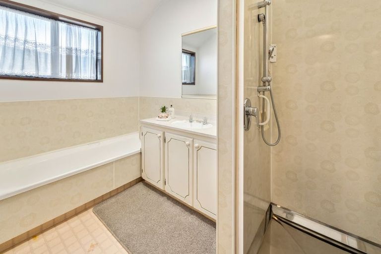 Photo of property in 40b Bay View Road, South Dunedin, Dunedin, 9012