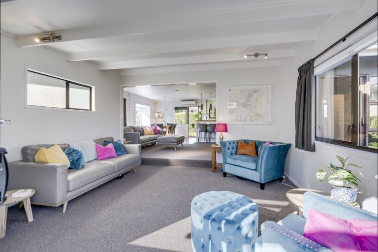 Photo of property in 5 Anthony Place, Bay View, Napier, 4104