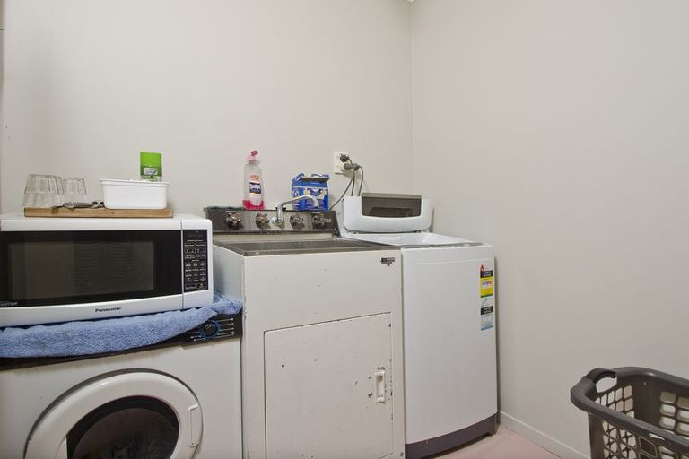 Photo of property in 450a Oceanbeach Road, Mount Maunganui, 3116