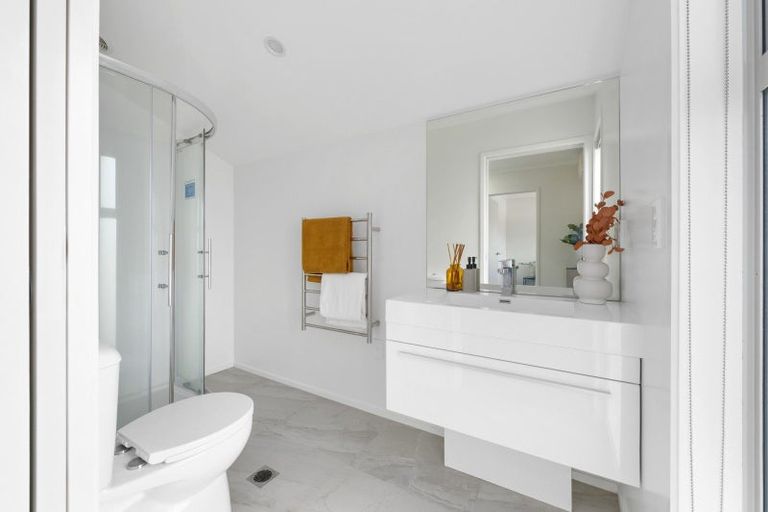 Photo of property in 22u4 Thomson Avenue, Dinsdale, Hamilton, 3204