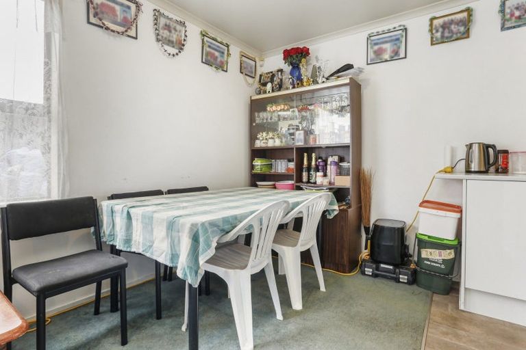 Photo of property in 58 Hall Avenue, Mangere, Auckland, 2022