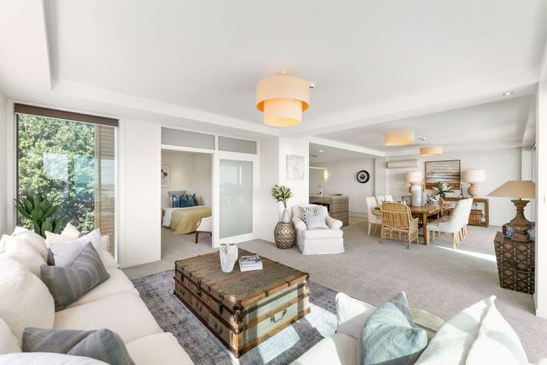 Photo of property in 154 Marine Parade, Mount Maunganui, 3116