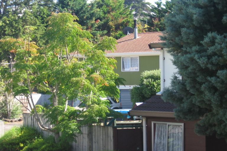 Photo of property in 37 Kohekohe Street, New Lynn, Auckland, 0600