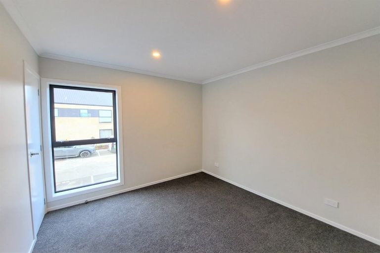Photo of property in 2/125b Metcalfe Road, Ranui, Auckland, 0612