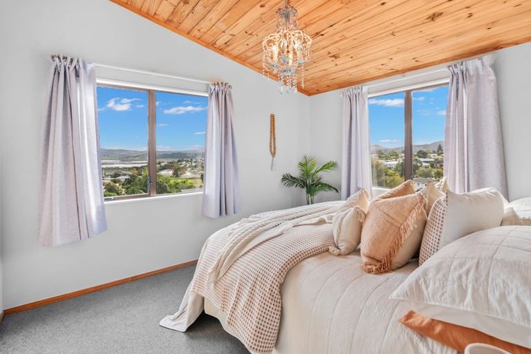 Photo of property in 10 Lancewood Rise, Onerahi, Whangarei, 0110