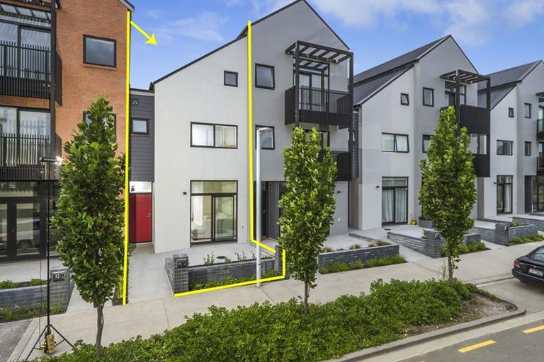 Photo of property in 141 Hobsonville Point Road, Hobsonville, Auckland, 0616