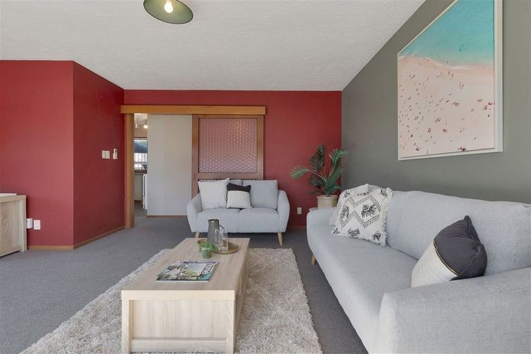 Photo of property in 18 Peer Street, Upper Riccarton, Christchurch, 8041