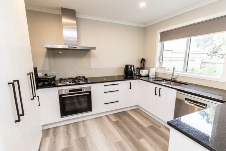 Photo of property in 12b Palmer Crescent, Silverstream, Upper Hutt, 5019