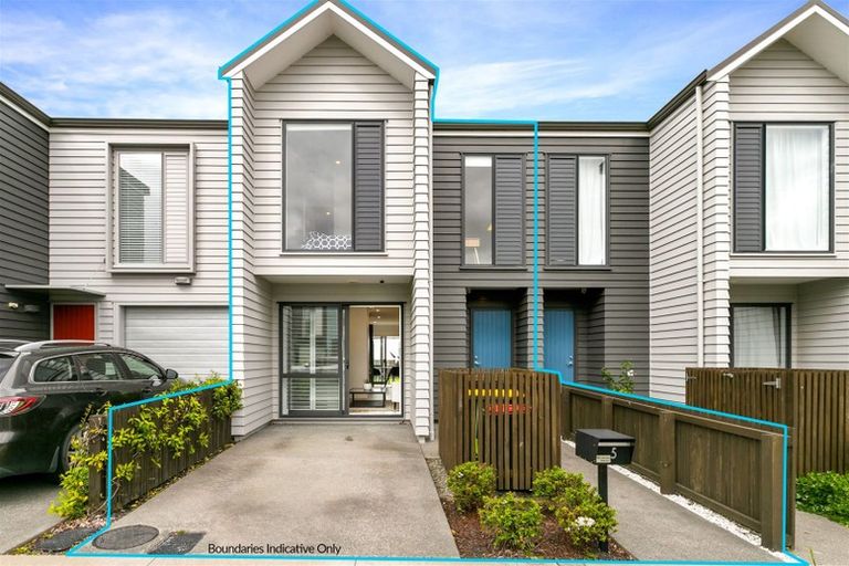 Photo of property in 5 Plover Road, Hobsonville, Auckland, 0616