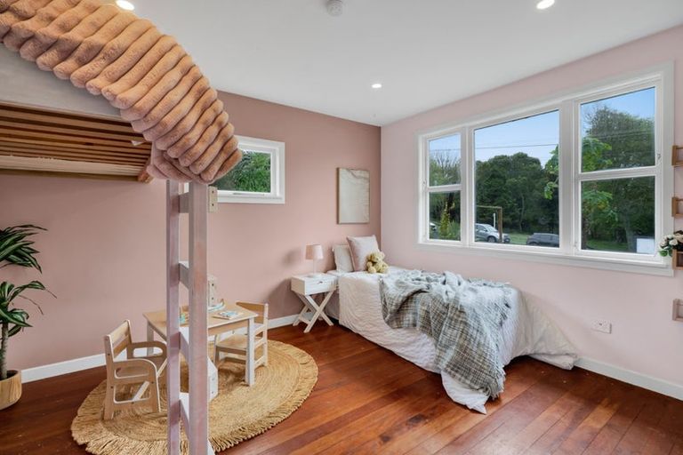 Photo of property in 7 Upjohn Street, Brooklands, New Plymouth, 4310