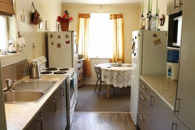 Photo of property in 29 Manuka Street, Castlecliff, Whanganui, 4501