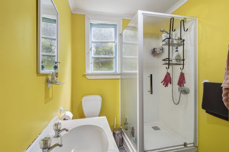 Photo of property in 143 Queen Street, North Dunedin, Dunedin, 9016