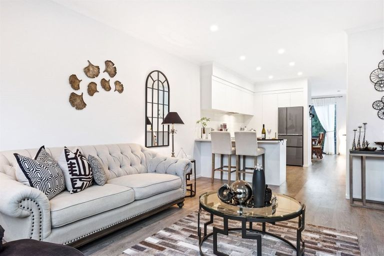 Photo of property in 28 Rangihina Road, Hobsonville, Auckland, 0616