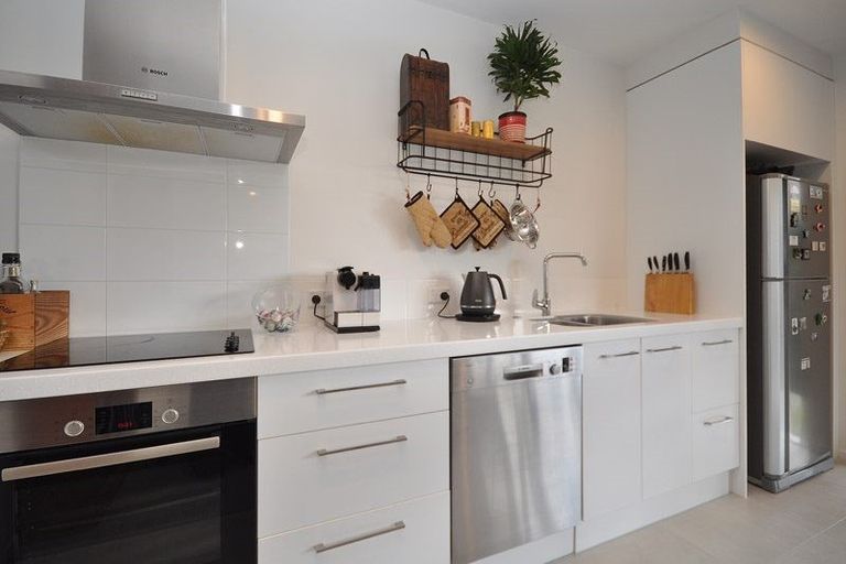 Photo of property in 15 Fairwater Road, Warkworth, 0910