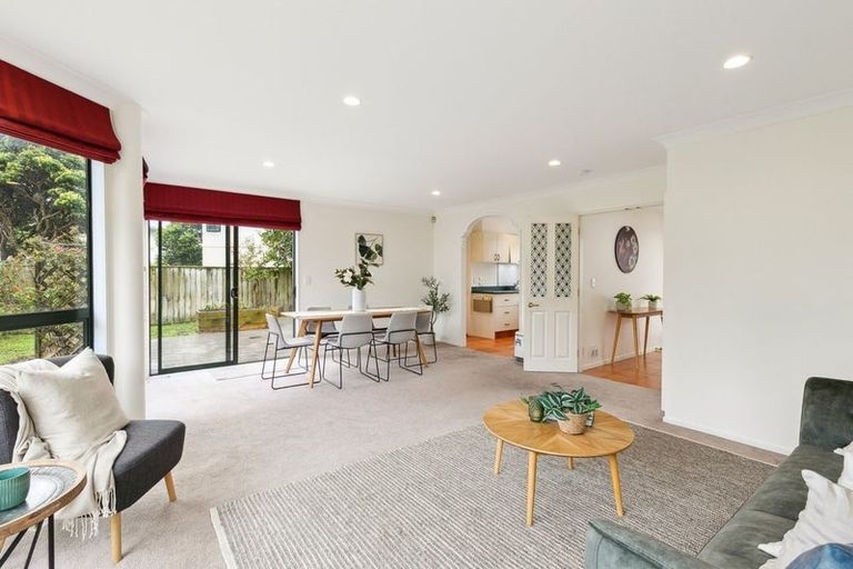 Photo of property in 5 Troy Street, Kilbirnie, Wellington, 6022