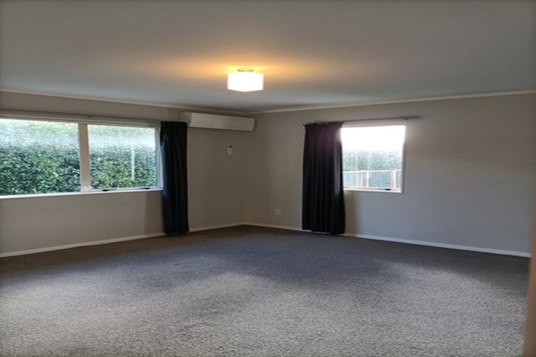 Photo of property in 5 Josie Lane, Manurewa, Auckland, 2102
