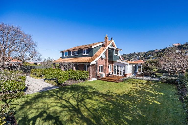 Photo of property in 370 Bay View Road, Saint Clair, Dunedin, 9012