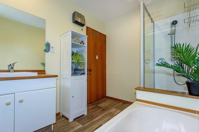 Photo of property in 42b Medina Crescent, Parklands, Christchurch, 8083