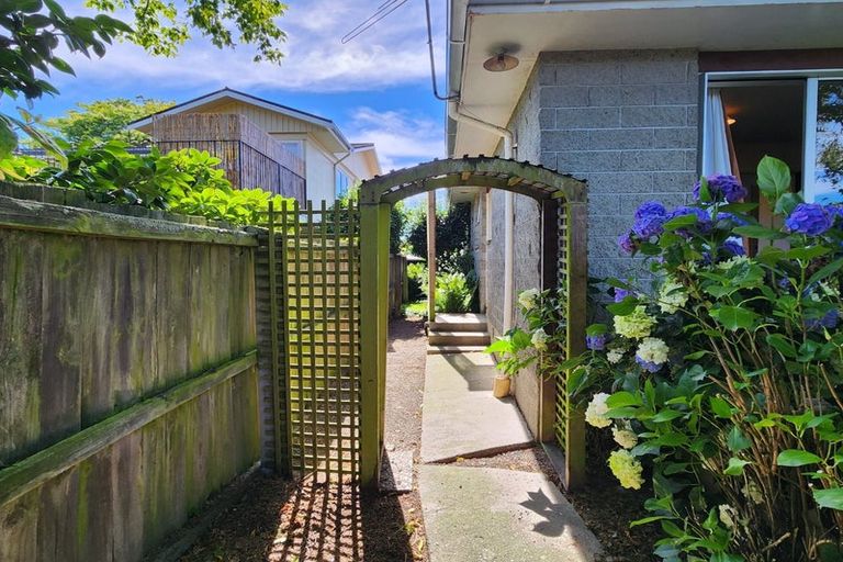 Photo of property in 1/156 Highsted Road, Casebrook, Christchurch, 8051