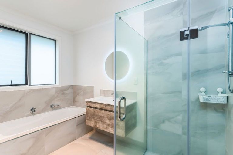 Photo of property in 14 Sydney Place, Flagstaff, Hamilton, 3210