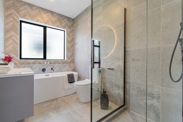 Photo of property in 73 Tributary Parade, Karaka, Papakura, 2113