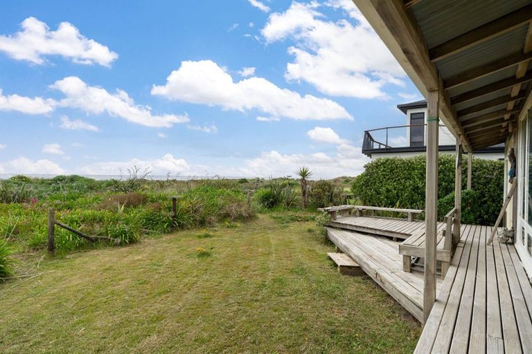 Photo of property in 71a Rua Avenue, Waitarere Beach, Levin, 5510