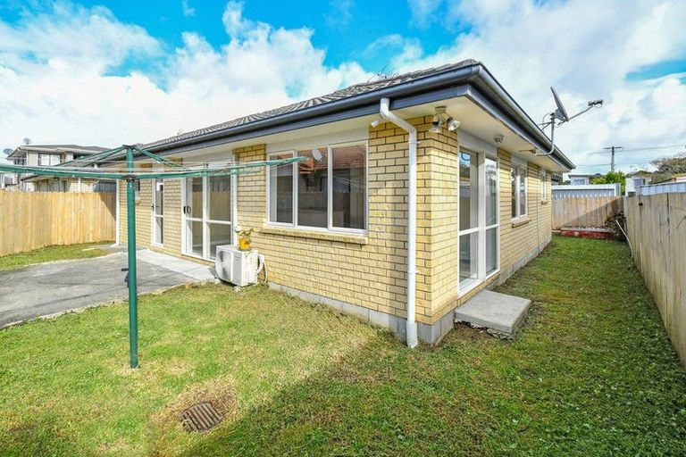 Photo of property in 1/36a Kenderdine Road, Papatoetoe, Auckland, 2025