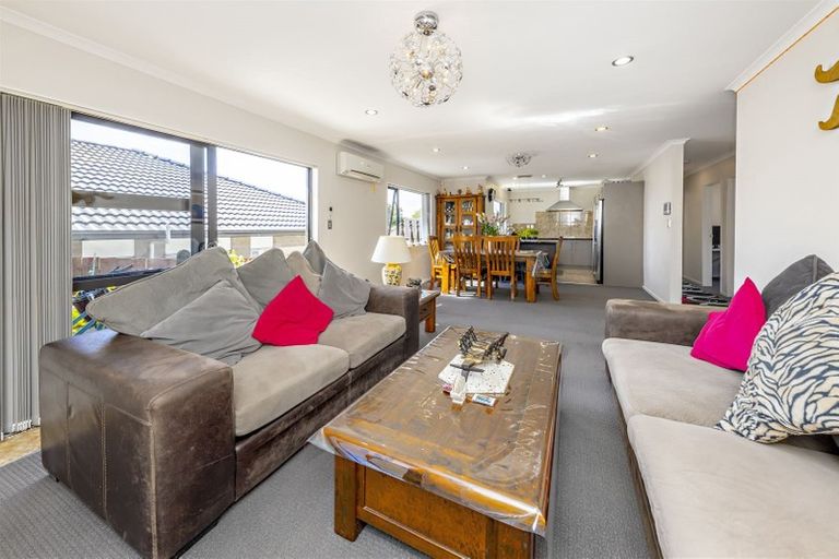 Photo of property in 7 Capital Place, Papatoetoe, Auckland, 2025